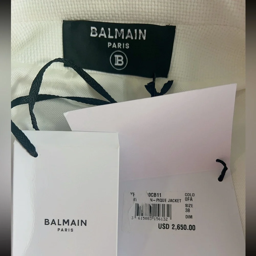 BALMAIN Double-Breasted Piqué Blazer - Picture 9 of 13
